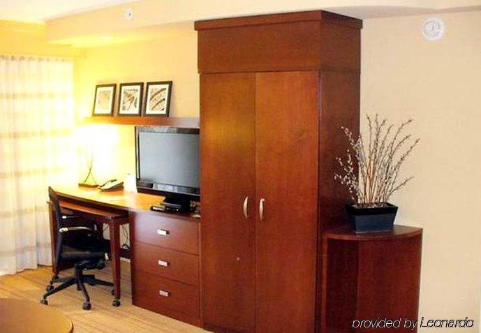 Courtyard By Marriott Jackson Otel Oda fotoğraf